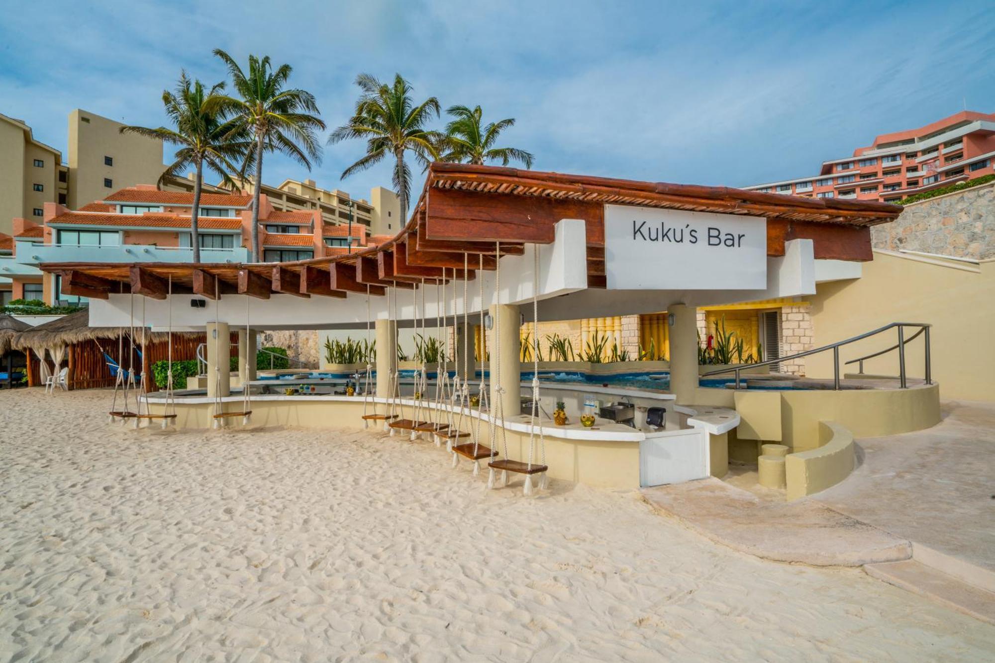Wyndham Grand Cancun All Inclusive Resort & Villas Екстер'єр фото